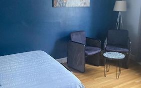 Chambre D'Hotes La Grotte De Voltaire